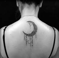 Ay Dovmesi Tumblr Moon Tattoo Geometrik Dovmeler Dovme Kadin Dovme Tasarimlari