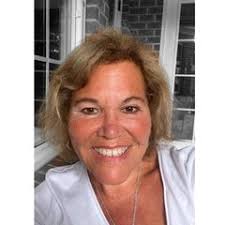 Amy Pomerantz's Instagram, Twitter & Facebook