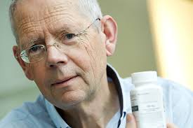 Koen Andries, Jérôme Guillemont, Imre Csoka, Laurence F.F.  Marconnet-Decrane, Frank C. Odds, Jozef F.E. Van Gestel, Marc Venet, Daniel  Vernier