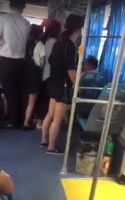 Jika diamalkan dengan istiqamah, inshaa allah. Lelaki Terdesak Lepas Hajat Dalam Bas Buat Orang Ramai Jijik Fokus Cari Infonet