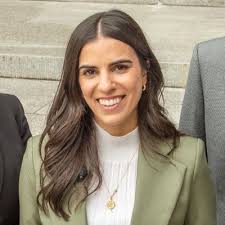 Casey Tolan (@caseytolan)