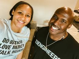 Texas prison weddings is committed to providing wedding services for inmates in the texas prison system. Maya Moore Marries The Man She Helped Free From Prison Los Angeles Times