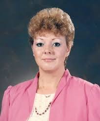 Shannon Eads's Instagram, Twitter & Facebook