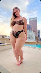 Krysta Rebensdorf-Hesse (@curvykrysta) • Threads, Say more