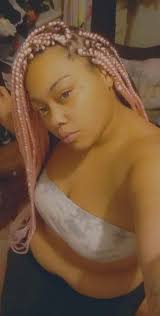 If anyone knows Alexis Carnell I need them to ask this person to message me  ASAP! Nothing bad, just some time sensitive info.