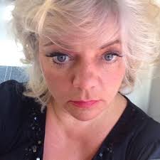 Lacey Bond (@laceybond)