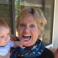 10+ "Skye Berg" profiles