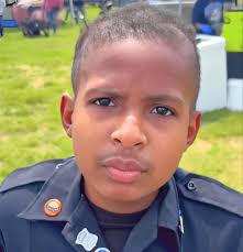 Oh man. So young and has to deal with Cancer at his young age. His dad  revealed they found three new tumors. As a parent its heartbreaking.  Continued prayers to DJ. |