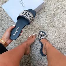 Jun 08, 2021 · now, you can spend hours scrolling through thousands of pieces spanning casual shirts, sneakers, slides, sunglasses, jewellery, and even luxury watches, letting your favourite finds be snapped up by everyone else. On Twitter Dior Sandals Dior Shoes Sandals Outfit