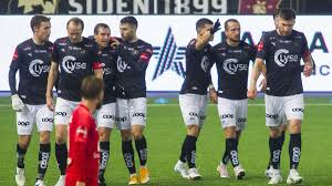 All you need is your computer, smartphone, or any other mobile device. Berisha Hedret Klubben Etter Braket Da Viking Slo Brann Eurosport