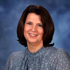 Lori Seth's Instagram, Twitter & Facebook