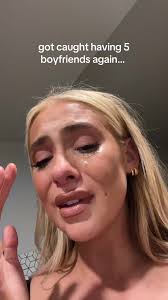 Dating Advice: Dealing with Multiple Boyfriends