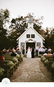 Tara And David S Wedding At 7f Lodge College Station Wedding Photographer College Station Wedding Wedding Houston Wedding