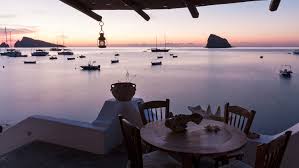 24/7 customer service · no booking fees · secure booking Villas Panarea Villas For Rent Panarea Oasi Villas Panarea
