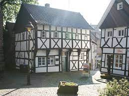 Hier können sie den ort nach folgenden kriterien bewerten und das durchschnittsergebnis sehen. Waltroper Kebap Haus Regiofreizeit