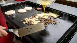 Breakfast Sausage And Eggs On The Blackstone Griddle Recipes Griddle Cooking Recipes Yummy Grill