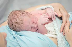 Die einleitung der entbindung ist vor allem dann notwendig, wenn das längere hinauszögern gesundheitliche risiken für die schwangere frau und ihr baby bedeutet. á… Einleitung Der Geburt Alles Wichtige Zum Ablauf Tipps