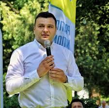 Deputatul sergiu bîlcea, fostul ginere al omului de afaceri mort în explozie, a avut o primă reacţie pe pagina de facebook după moartea şocantă a acestuia Sergiu Bilcea Psd Nu Poate Fugi De AlegÄƒtori