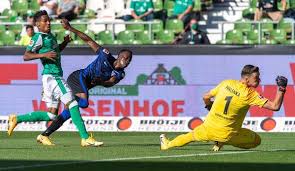 Werder bremen have performed marginally better on their travels than at home this season. Sv Werder Bremen Hertha Bsc 1 4 Traumstart Hertha Zerlegt Enttauschende Bremer