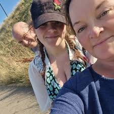 Around 10 lads chasing people around burton town to trent bridge in balis,  just to prewarn anyone travelling alone.