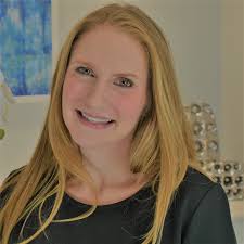 Rikki Ray's Instagram, Twitter & Facebook