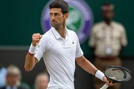 Μεγάλη ελληνική σημαία στον τελικό του roland garros. O Nobak Tzokobits Arneitai Ton Ypoxrewtiko Emboliasmo Kai Den Gyrizei Binteo Fwtografies Thema Sports
