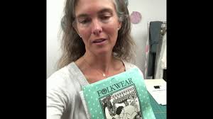 Making cording and knotted buttons