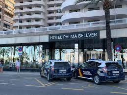 Check spelling or type a new query. Coronavirus Auf Mallorca 175 Schuler Jetzt Im Quarantane Hotel