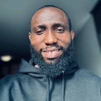 200+ profilů „Samuel“