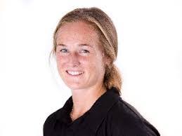 Claudia Hyde's Instagram, Twitter & Facebook