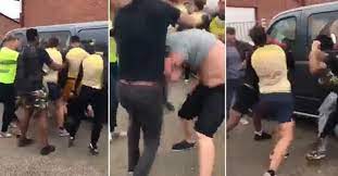 Het echte verhaal achter de harde kern as want to be the first to ask a question about beerschot hooligans. Bagarre Entre Hooligans De L Antwerp Et Du Beerschot 20 Interpellations Video