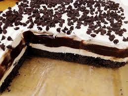 I used the amount for the full recipe as reviewers said it was a little dry. Chocolate Lasagna No Bake Dessert Mommy S Fabulous Finds