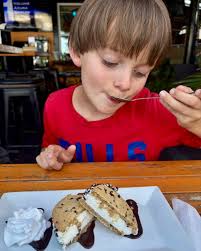 Thanksgiving break means more time together 🫶🏼 And Mac's Place is serving  up a whole menu of crowd-pleasers to keep everyone in the family happy.  Breakfast, lunch, or dinner