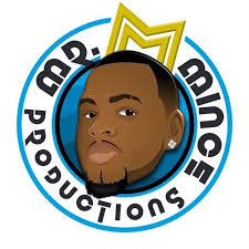 Jaguars WR/CB Travis Hunter remains the ONLY Top 10 pick that has not  signed his rookie contract. Hunter, who's set to sign a 4-year/$46.5M  contract with a $30.5M signing bonus, has not