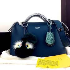 Salah satu warna yang sering sekali digunakan untuk pakaian. Tas Wanita Warna Biru Navy Shopee Indonesia