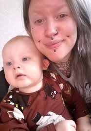 Jennifer, 31, gick på mammaledighet