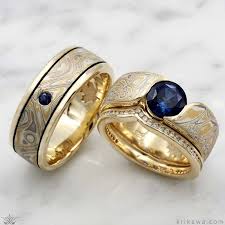 This Wedding Ring Set Was Done In Krikawa S Summer Mokume Gane And 14k Yellow Gold The Mokume Wave Engagement Vintage Style Rings Fabulous Rings Fashion Rings