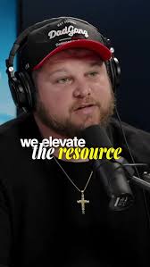 I Like Birds Podcast with Zach Rippey