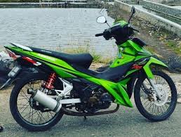 Modifikasi ala touring oleh gan rofie ini sepenglihatan ane… 1. Punya Fitur Bagus Namun 6 Motor Bebek Kawasaki Ini Kurang Laris
