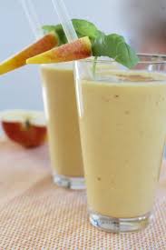 Sugarprincess Apfel Bananen Smoothie Fur Sportler Und Fitnessverruckte Und Alle Die Es Gesund Und Fruchtig Lieben Smoothie Rezept Bananen Smoothie Smoothie Smoothie Rezepte Gesund