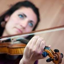 Emilia Bartellas (@EmiliaBartellas)