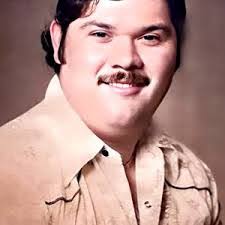 Javier Briones's Instagram, Twitter & Facebook