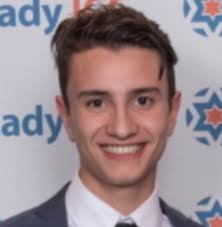 E D U C A TIO NAL A W AR D S & SC H O L AR SHIPS