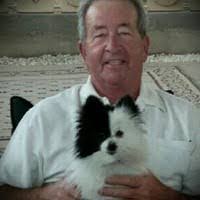 Jamie Hempel's Instagram, Twitter & Facebook