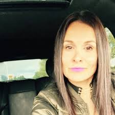 Isabelle Simard (@IsaSimBerg)