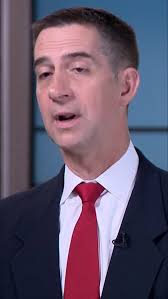 Local restaurants are providing breakfast and lunch to federal employees at  the airport starting Friday as the government shutdown enters its 15th day.