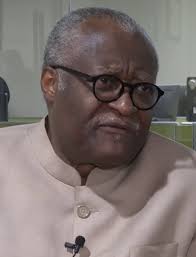 Akere Muna — Wikipédia