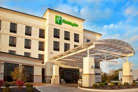 Holiday Inn Quincy Quincy Illinois Offering Free Wi Fi And A Flat Screen Tv With Premium Cable Channels In Every Room This Hotel Is Lo Holiday Inn Hotel Inn