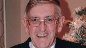 Death of iconic figure in local and national rowing circles