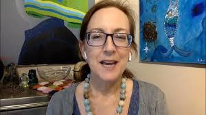 Mary Hoch's Instagram, Twitter & Facebook